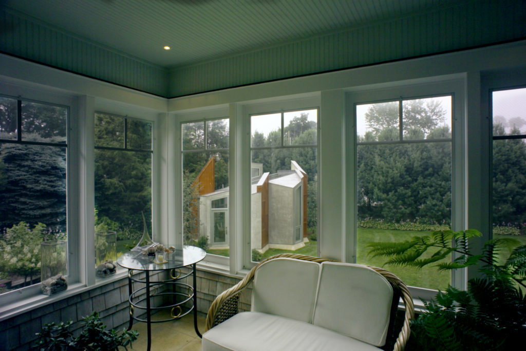 This image has an empty alt attribute; its file name is StudioIndoorporch-1024x683.jpg